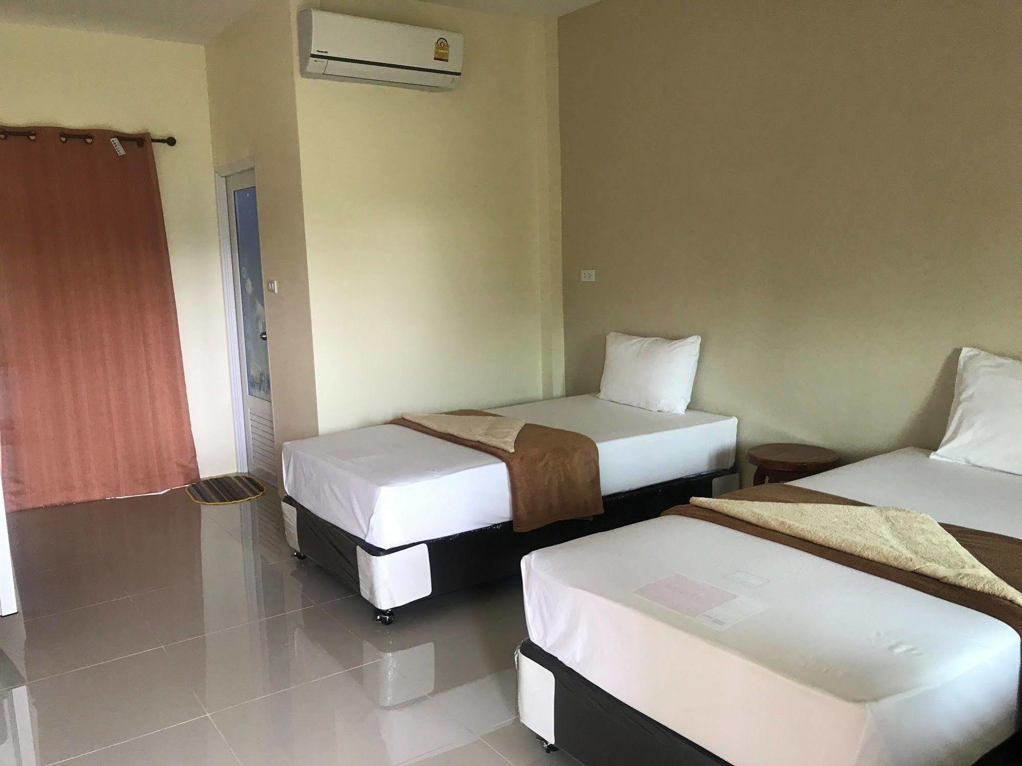 Sangtong Beach Resort Лаем-Синг Экстерьер фото